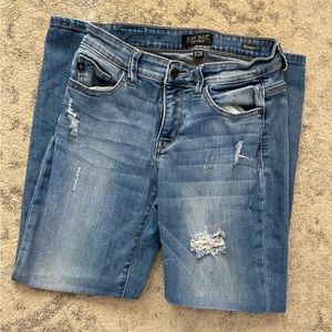 Judy Blue Distressed Boyfriend Fit